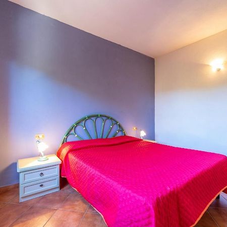Il Faro San Teodoro Aparthotel Ngoại thất bức ảnh
